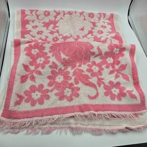 2 Vintage Fieldcrest Hand Towels Pink White Floral Retro Mid Century Powder Room